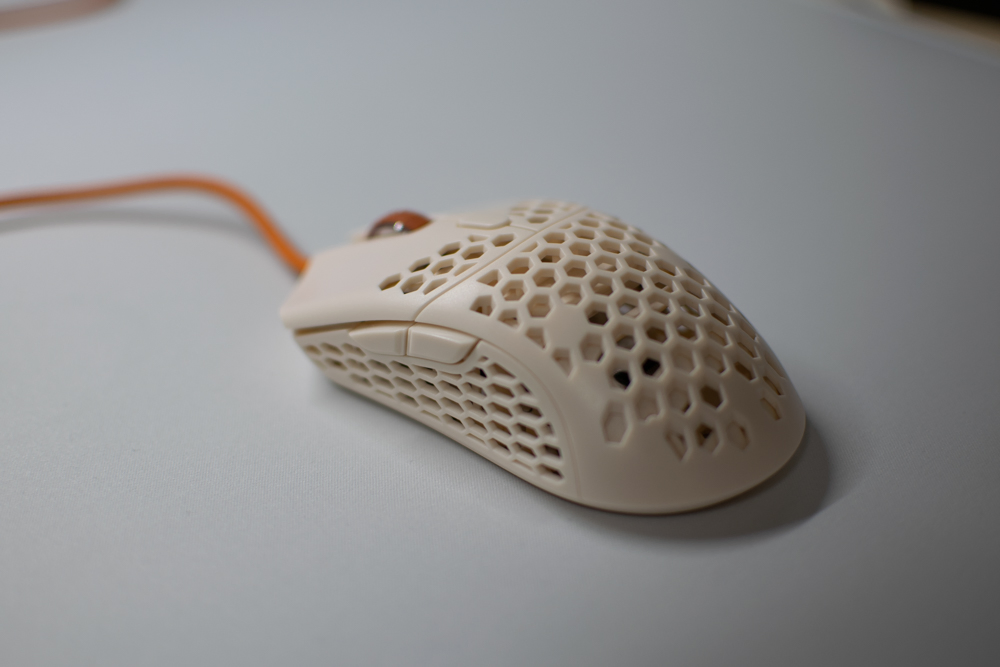 Finalmouse Chip Finalmouse Ultralight 2 评测!一款极其轻巧且易于使用的游戏鼠标 - Flnug.com